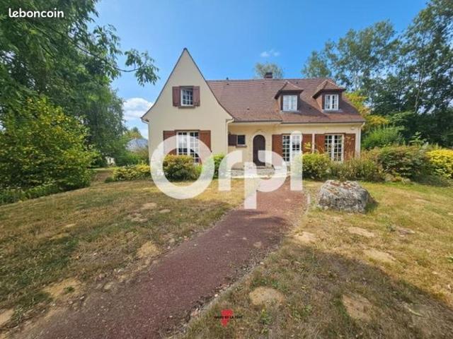 Maison 6 pièces 176 m²