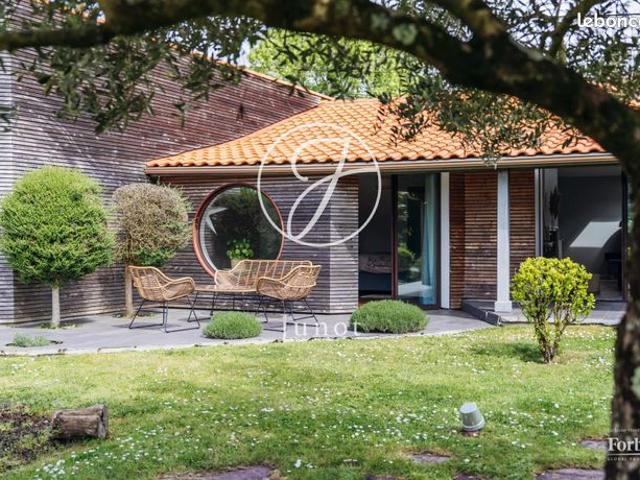 Maison 6 pièces 176 m²