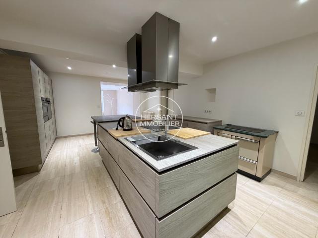 Maison 6 pièces 176 m²