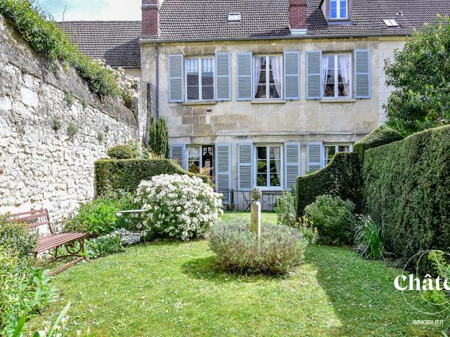Maison 6 pièces 176 m²