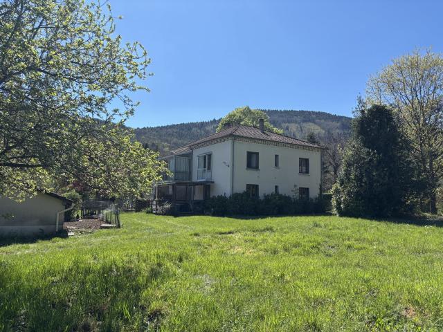 Maison 6 pièces 176 m²