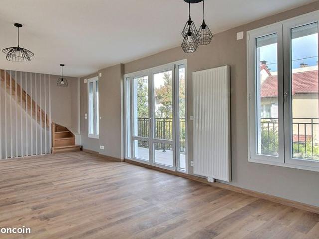 Maison 6 pièces 176 m²