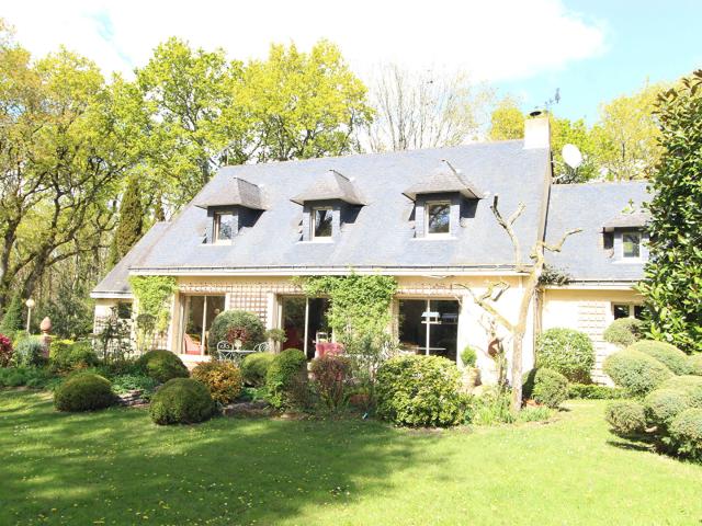 Maison 6 pièces 176 m²