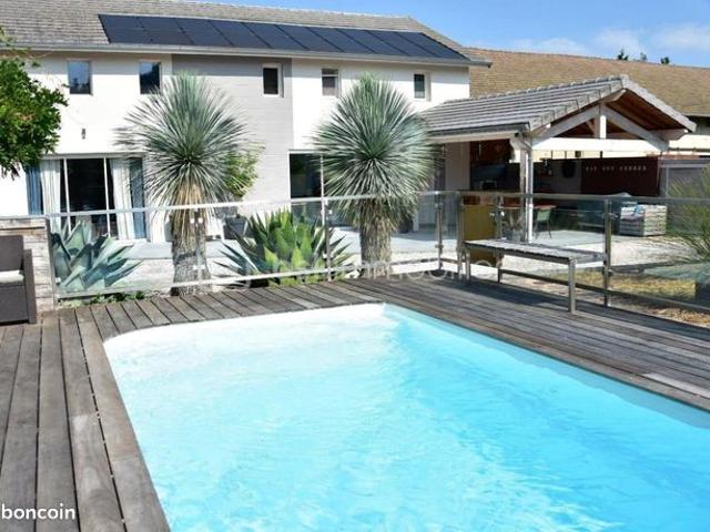 Maison 6 pièces 176 m²