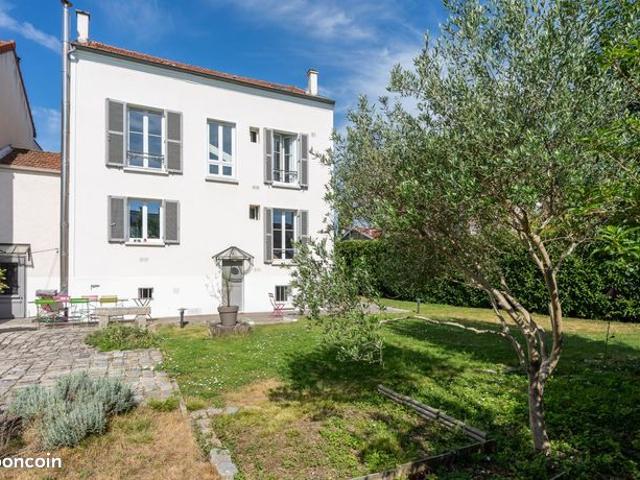 Maison 6 pièces 176 m²