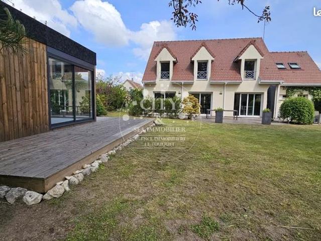 Villa 6 pièces 176 m²