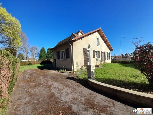 Maison 6 pièces 176 m²
