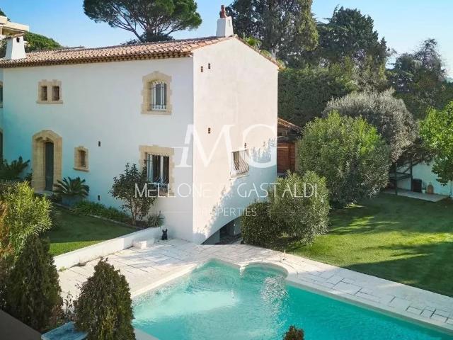 Maison 6 pièces 176 m²