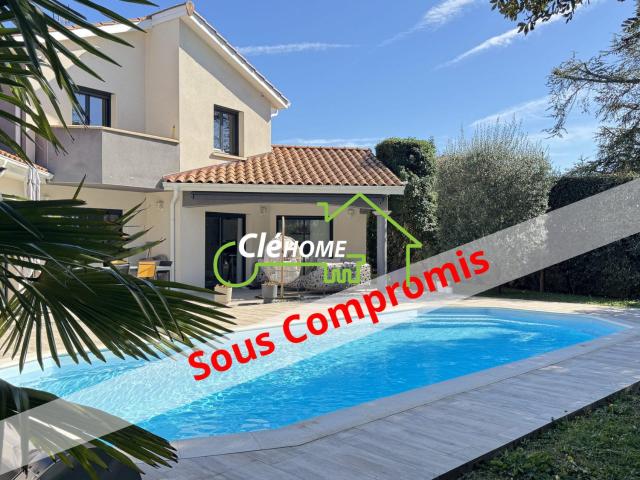 Maison 6 pièces 176 m²