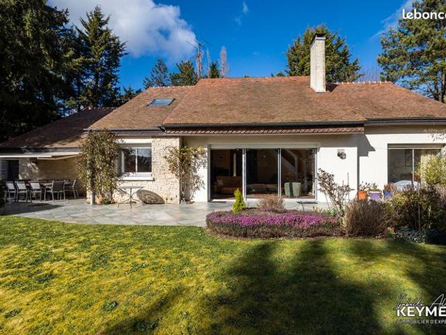 Maison 6 pièces 176 m²