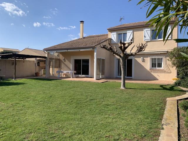 Maison 6 pièces 176 m²