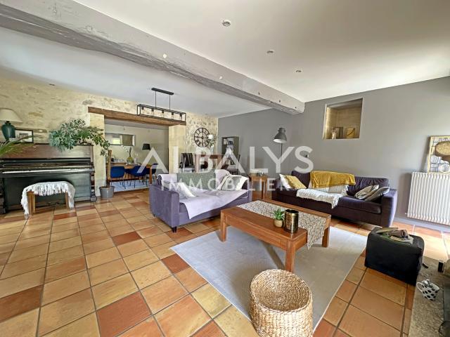 Maison 6 pièces 176 m²