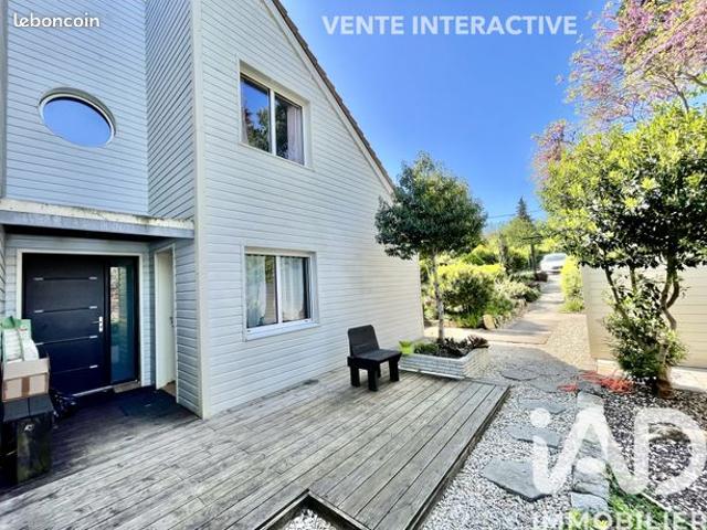 Maison 6 pièces 176 m²