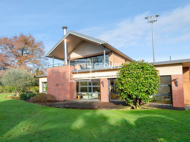 Maison 6 pièces 176 m²