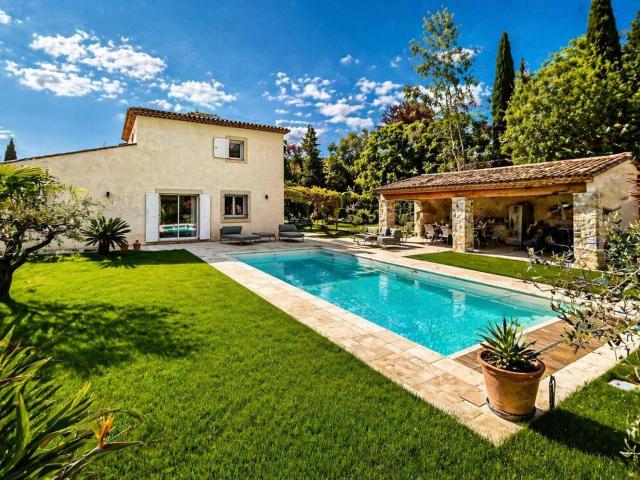 Maison 6 pièces 176 m²