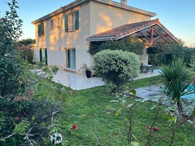 Maison 6 pièces 177 m²