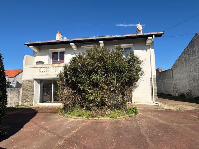 Maison 6 pièces 177 m²