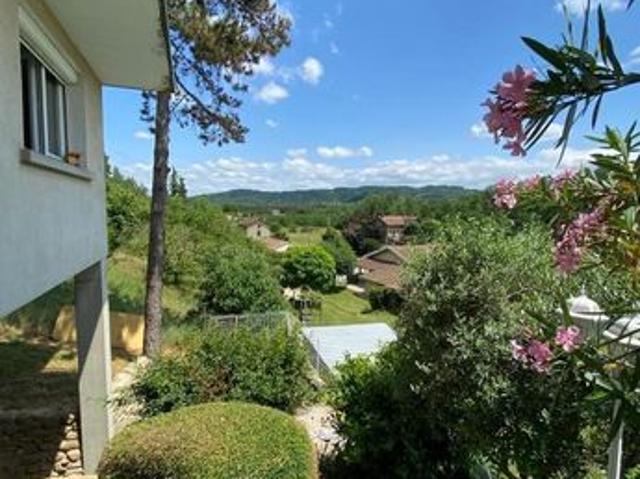 Maison 6 pièces 177 m²