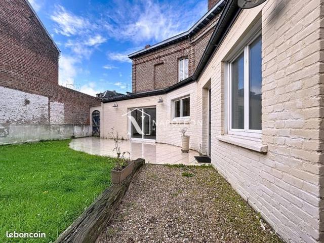 Maison 6 pièces 177 m²