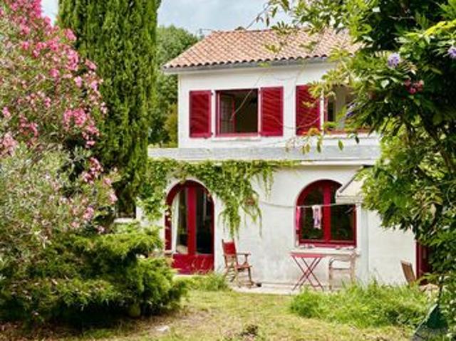 Maison 6 pièces 177 m²