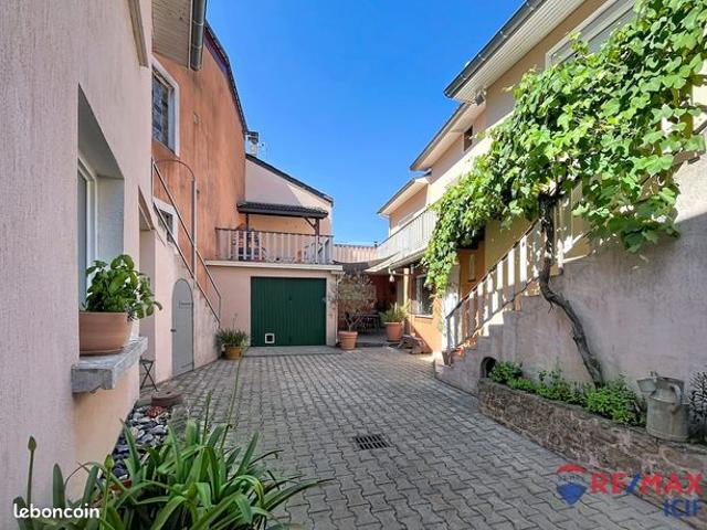 Maison 6 pièces 177 m²