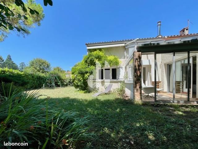 Maison 6 pièces 177 m²
