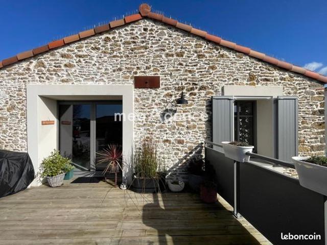 Maison 6 pièces 177 m²