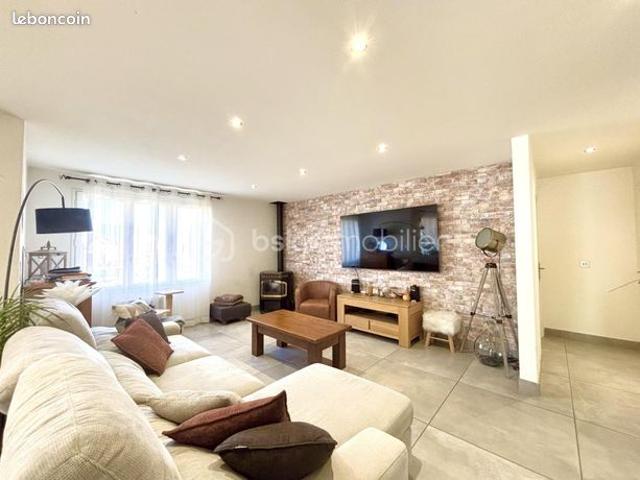 Maison 6 pièces 177 m²