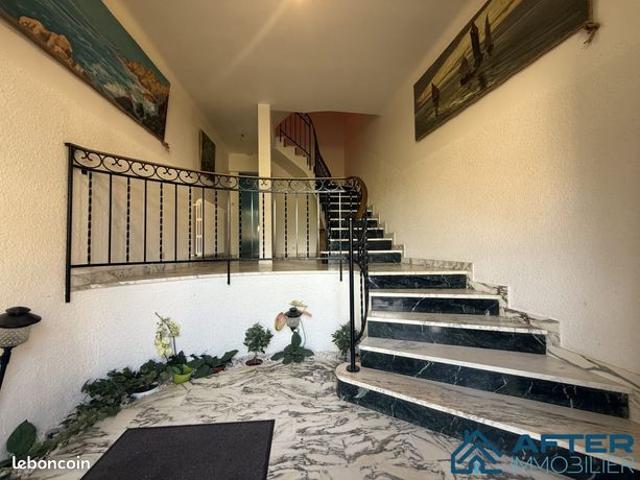 Maison 6 pièces 177 m²