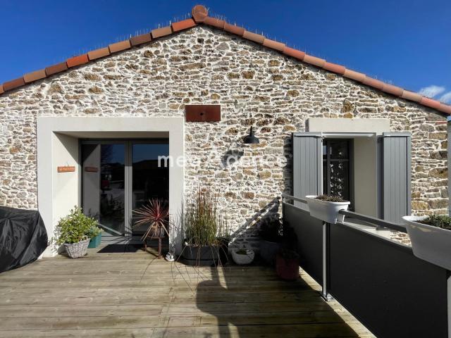 Maison 6 pièces 177 m²