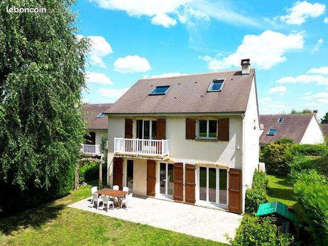 Maison 6 pièces 177 m²