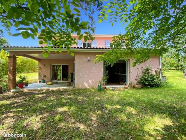 Maison 6 pièces 177 m²
