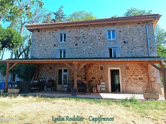 Maison 6 pièces 177 m²