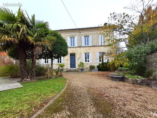 Maison 6 pièces 177 m²
