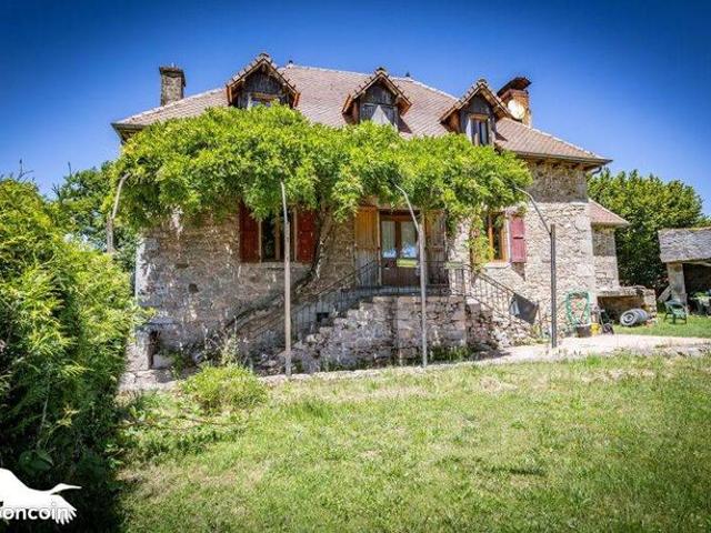 Maison 6 pièces 177 m²