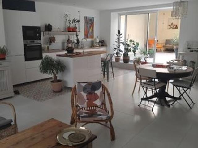 Maison 6 pièces 177 m²