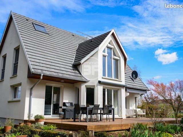Maison 6 pièces 177 m²