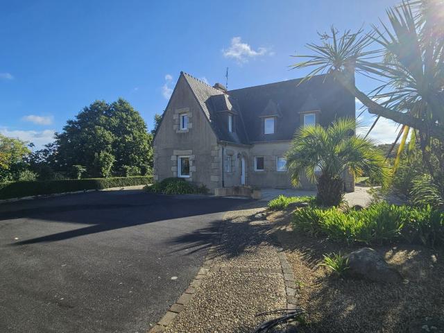 Maison 6 pièces 177 m²