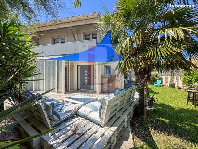 Maison 6 pièces 178 m²