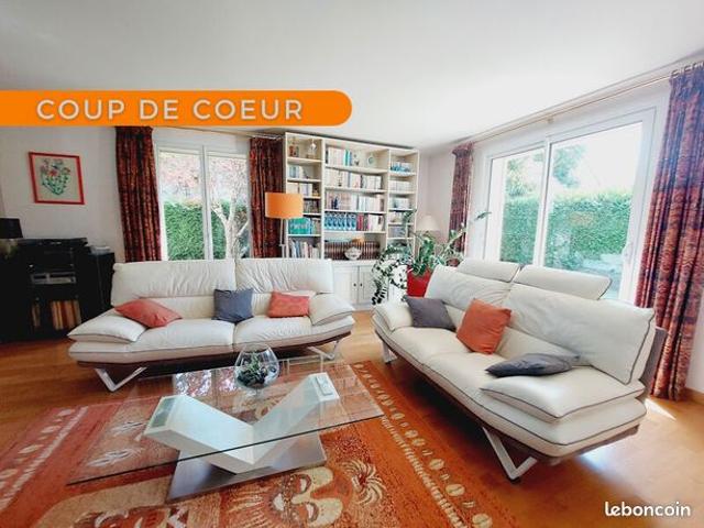 Maison 6 pièces 178 m²
