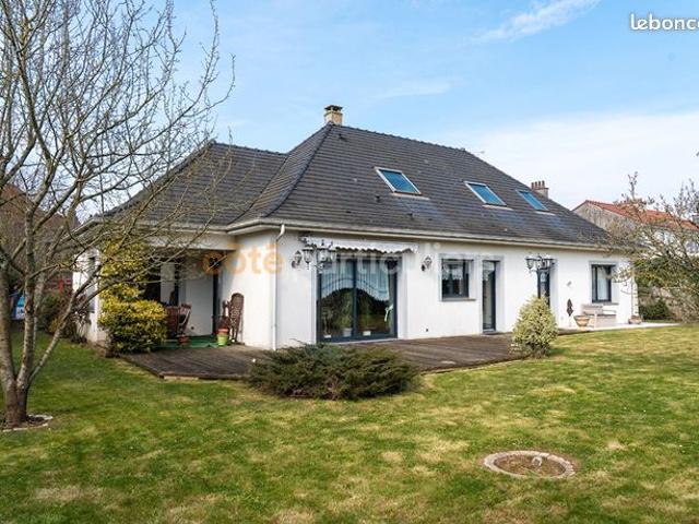 Maison 6 pièces 178 m²