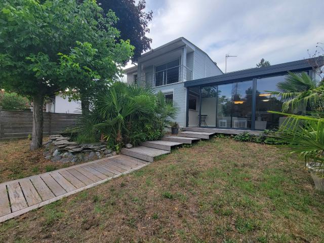 Maison 6 pièces 178 m²