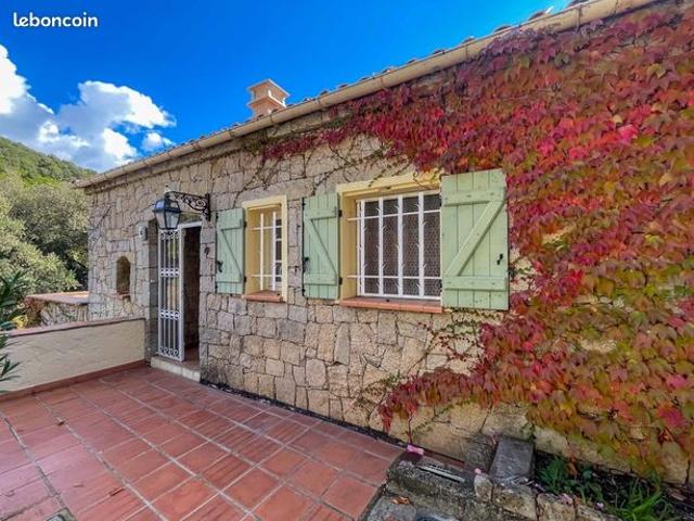 Maison 6 pièces 178 m²