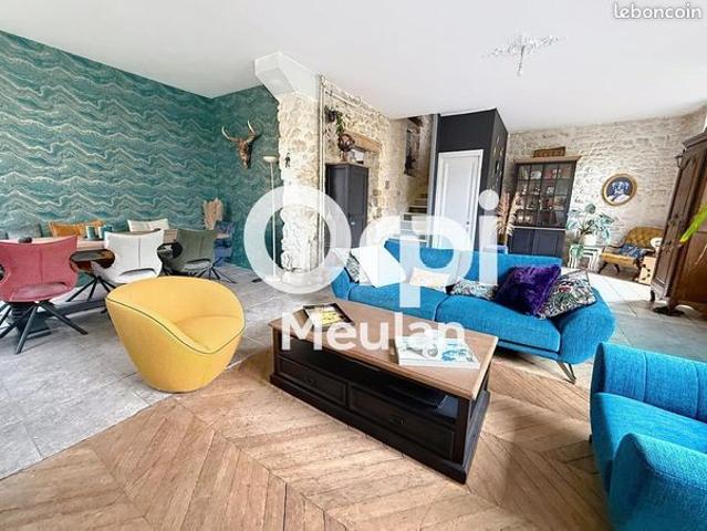 Maison 6 pièces 178 m²