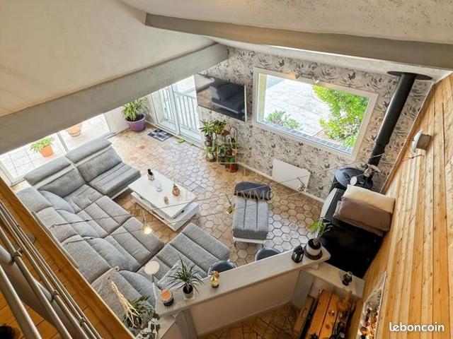 Maison 6 pièces 178 m²