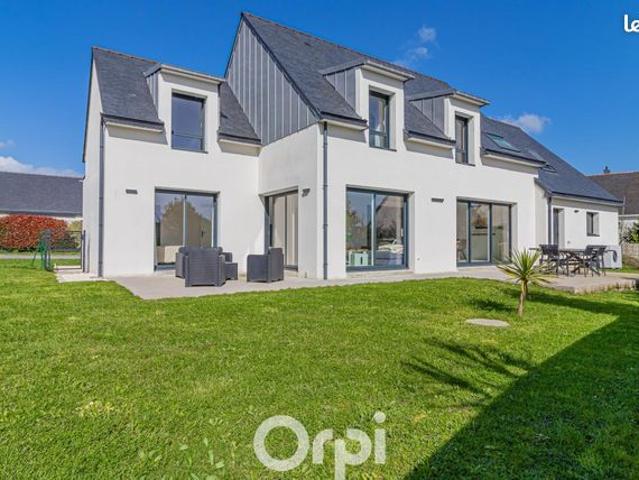 Maison 6 pièces 178 m²