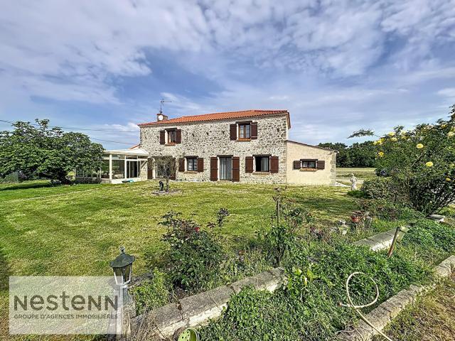 Maison 6 pièces 178 m²