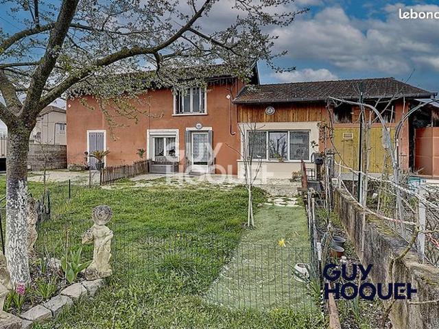 Maison 6 pièces 178 m²