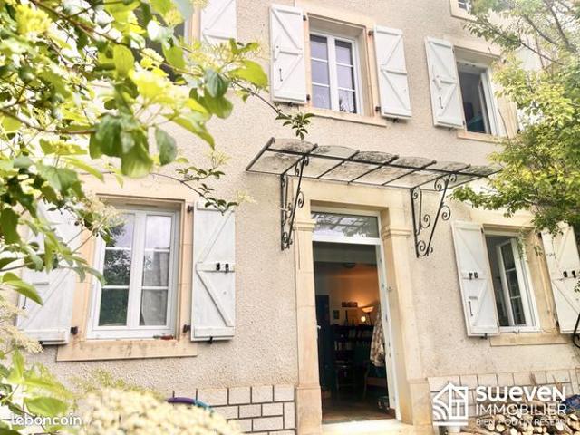 Maison 6 pièces 178 m²
