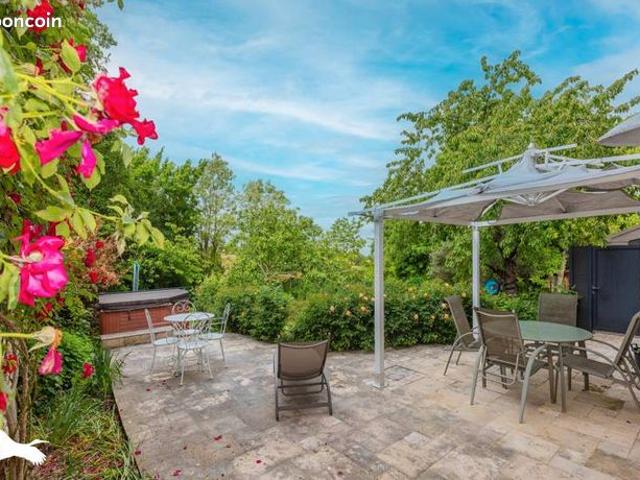 Maison 6 pièces 178 m²